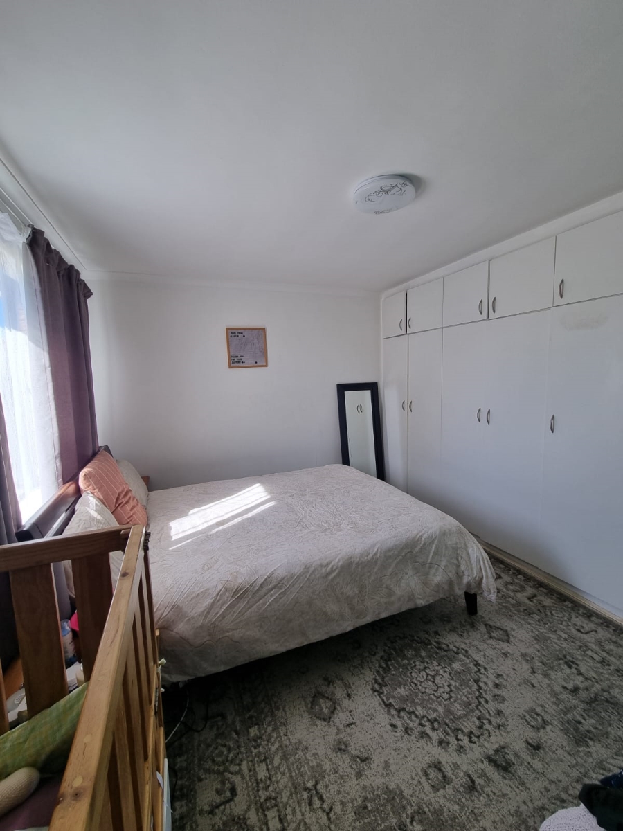 To Let 3 Bedroom Property for Rent in Southfield Western Cape